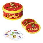 قوطی و چند کارت گرد تیزبین اصلی چیده‌شده کنار هم
