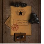 پوشه پرونده کارآگاهی راز مرگ با تم کلاسیک و دوربین